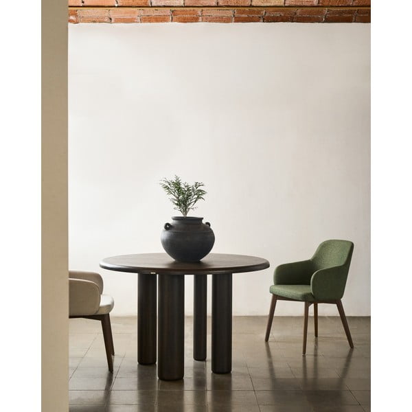 Tumši zaļš polsterēts ēdamistabas krēsls ar roku balstiem Nelida – Kave Home-image-2