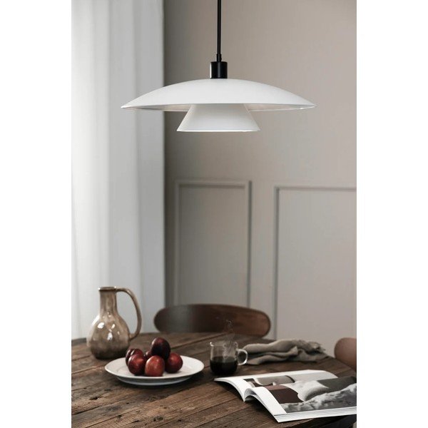 Melna/balta piekaramā lampa ar metāla abažūru ø 50 cm Millinge – Markslöjd-image-1