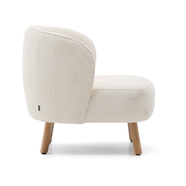 Krēmkrāsas atpūtas krēsls no buklē auduma Ulit – Kave Home-image-3