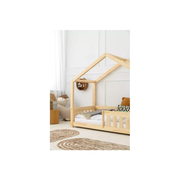Dabīga toņa priedes masīvkoka bērnu gulta mājas formā 90x200 cm Mila RMP – Adeko-image-2