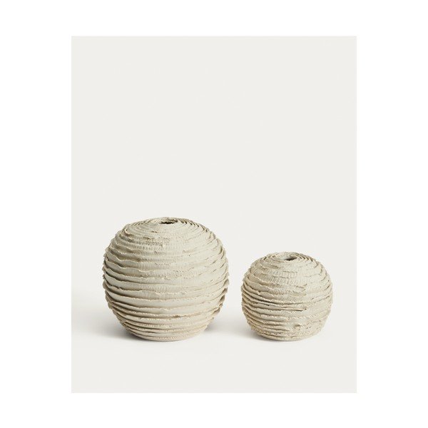 Krēmkrāsas keramikas rokām darināta vāze (augstums 21 cm) Evania – Kave Home-image-3