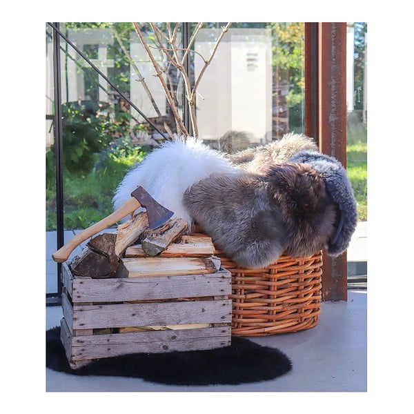 Tumši brūna aitādas āda House Nordic-image-2