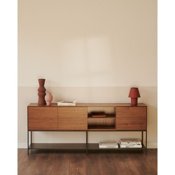 Dabīga toņa zema kumode ar riekstkoka imitāciju 195x80 cm Vedrana – Kave Home-image-1