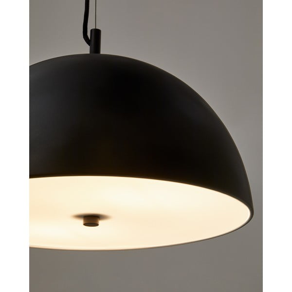 Melna piekaramā lampa ar metāla abažūru ø 39,5 cm Catlar – Kave Home-image-3