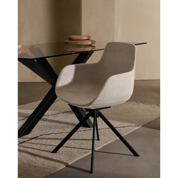 Bēši polsterēti ēdamistabas krēsli ar roku balstiem (2 gab.) Tissiana – Kave Home-image-1