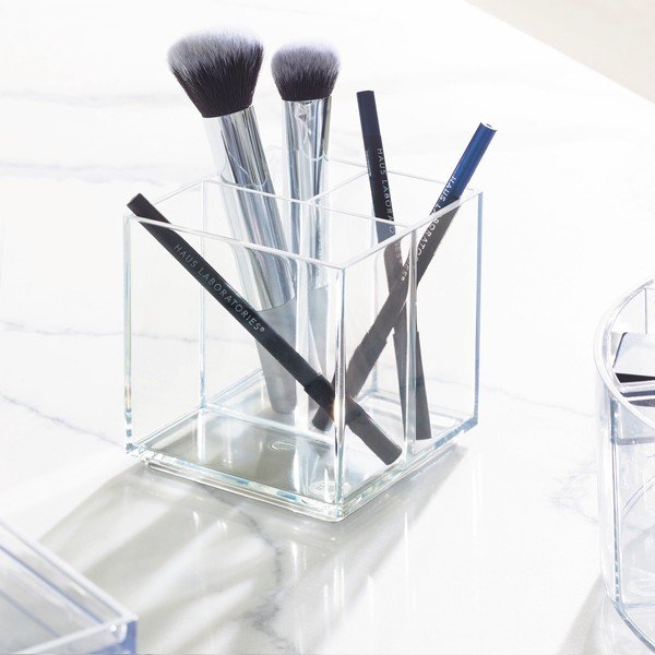 Vannas istabas kosmētikas organizators no pārstrādātas plastmasas Cosmetic Cube – iDesign-image-1
