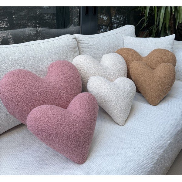 Dekoratīvais spilvens 38x33 cm Teddy Kalp – Mioli Decor-image-3