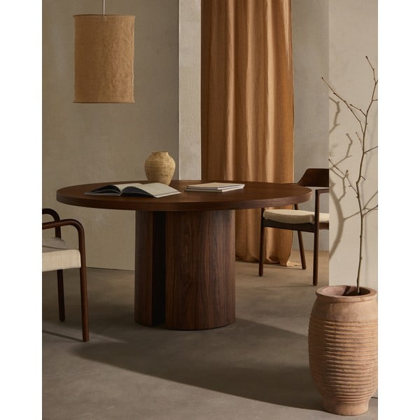 Brūns apaļš ēdamgalds ar riekstkoka imitāciju ø 150 cm Nealy – Kave Home-image-1