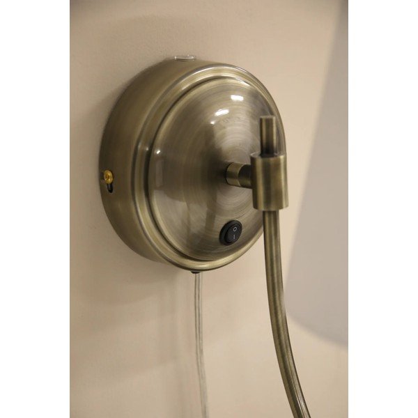 Balta/misiņa krāsas sienas lampa ar vadu Amar – Markslöjd-image-3