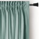 Gaiši zaļš samta daļēji gaismu necaurlaidīgs aizkars 140x245 cm Pleat – Restilo