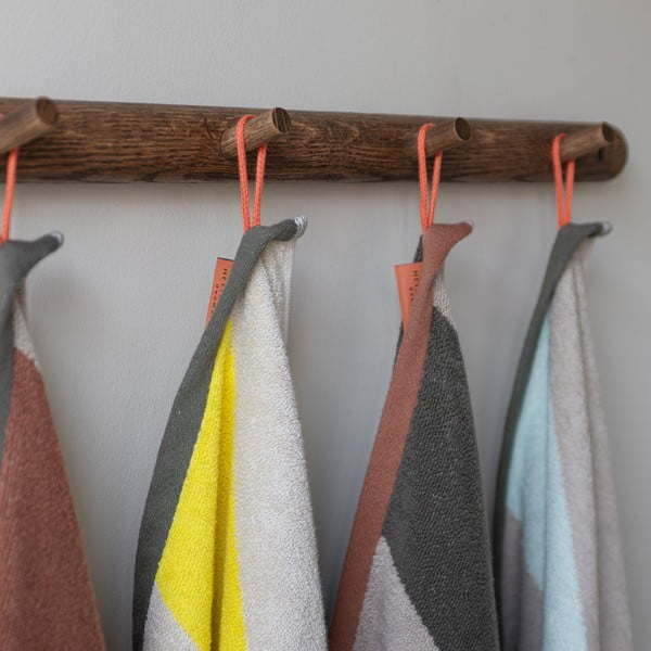 Haki frotē dvielis no organiskās kokvilnas  70x133 cm Diagonal – Mette Ditmer Denmark-image-3