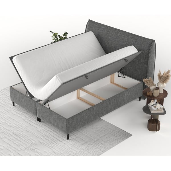 Pelēka polsterēta divvietīga gulta ar veļas kasti 140x200 cm Draco – Maison de Rêve-image-3