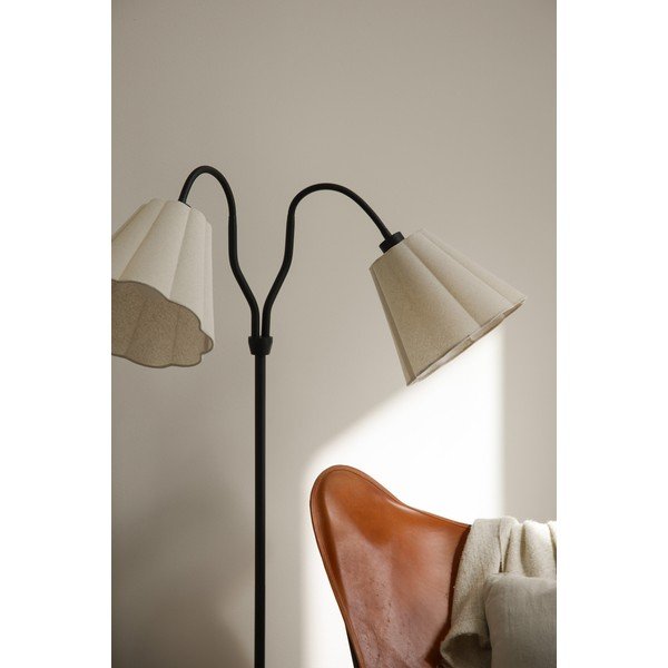 Melna/bēša lina stāvlampa ar saliekamu konstrukciju (augstums 149 cm) Veya – Markslöjd-image-1