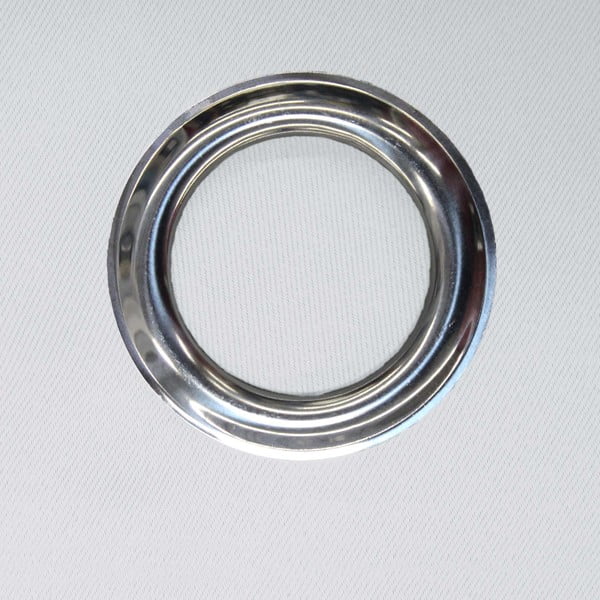 Balts gaismu necaurlaidīgs aizkars 135x180 cm Occult – douceur d'intérieur-image-4