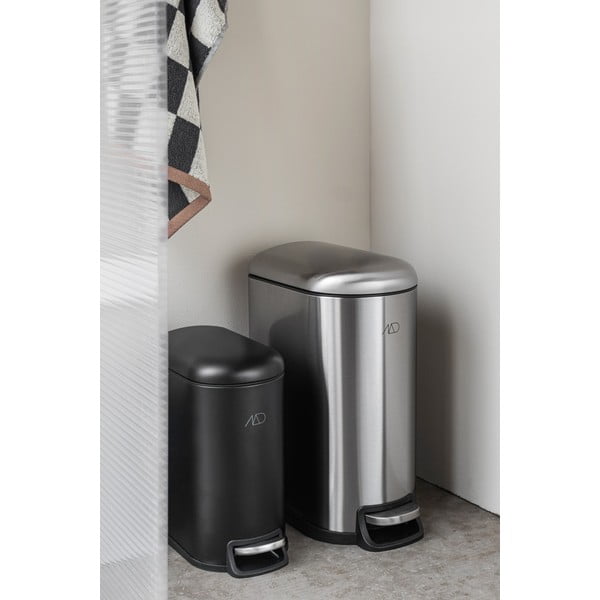 Sudraba krāsas nerūsējošā tērauda atkritumu tvertne ar pedāli 10 l Wather – Mette Ditmer Denmark-image-2