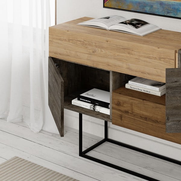 Brūna/dabīga toņa zema kumode ar ozolkoka imitāciju 145x82 cm Titan – Marckeric-image-4