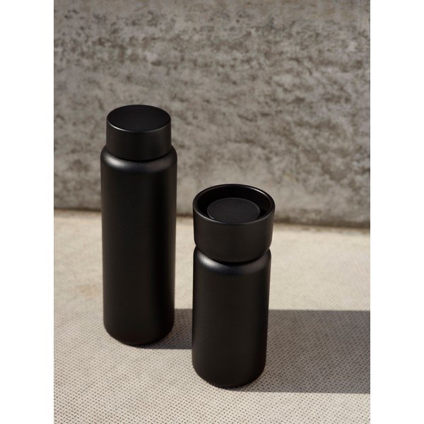 Melna nerūsējošā tērauda termokrūze 400 ml Singles – Zone-image-1