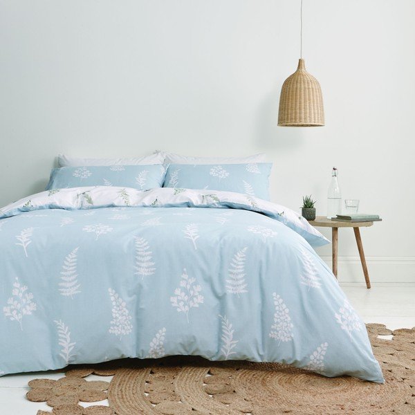 Balta un zila ēģiptiešu kokvilnas gultasveļa Bianca Meadow Flowers, 200 x 200 cm-image-2