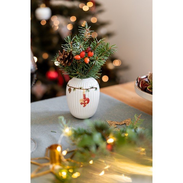 Balta porcelāna Ziemassvētku vāze Kähler Design Hammershøi, augstums 10,5 cm-image-1