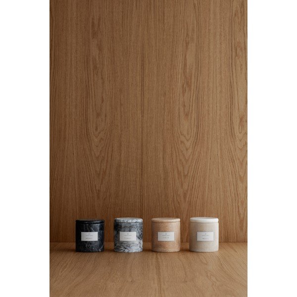 Aromātiskā svece degšanas laiks 40 h Figue – Blomus-image-1