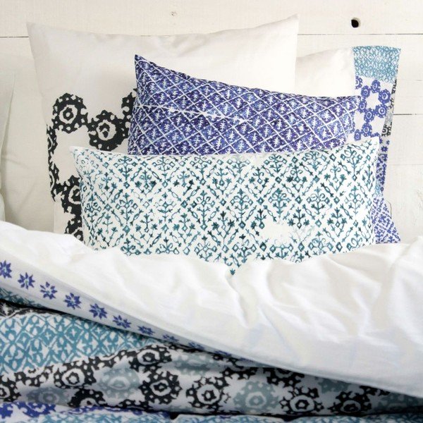 Kokvilnas spilvendrāna Happy Friday Warming, 50 x 50 cm-image-1