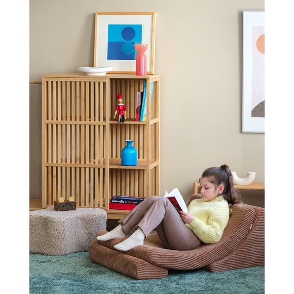 Gaiši brūns bērnu pufs no buklē auduma Cloud – Wigiwama-image-4