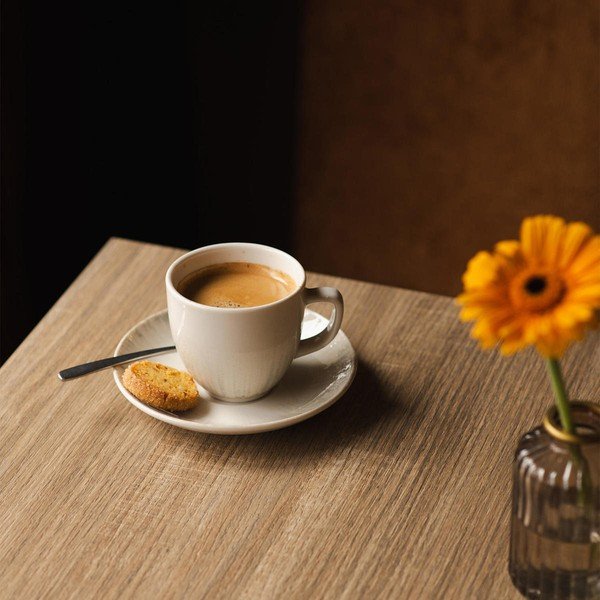Gaiši pelēka porcelāna apakštasīte ø 14 cm Nuance – BonBistro-image-1