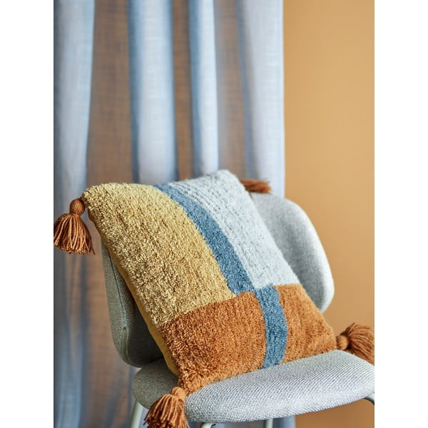 Dekoratīvais spilvens no vilnas maisījuma 45x45 cm Centro – Bloomingville-image-1