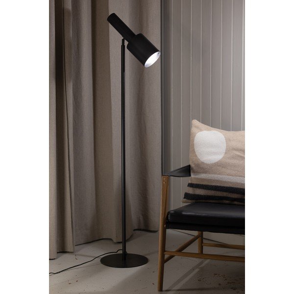 Melna stāvlampa (augstums 143 cm) Ozzy – Markslöjd-image-1
