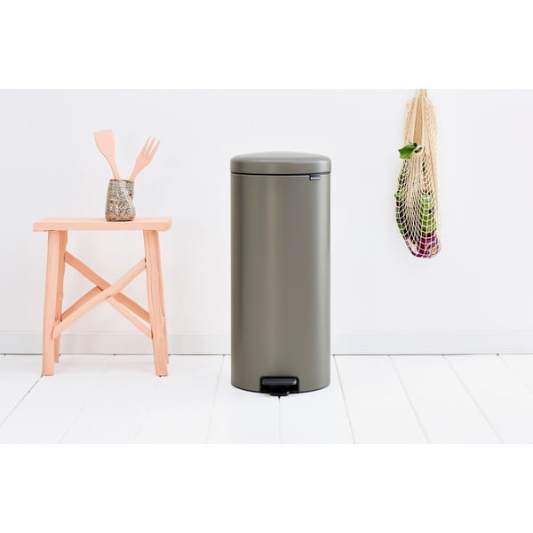 Pelēka tērauda atkritumu tvertne ar pedāli 30 l NewIcon – Brabantia-image-1