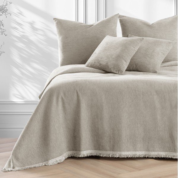 Bēšs gultas pārklājs no šenila 220x240 cm Talo – Filumi-image-2