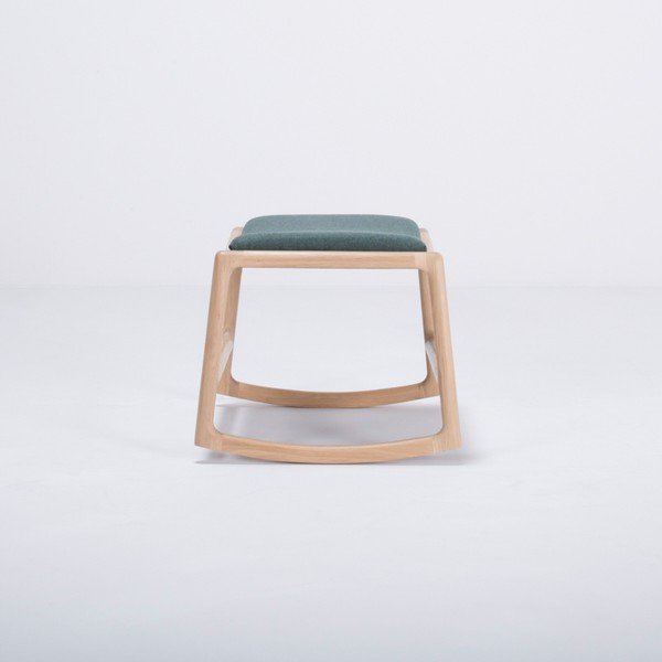 Kāju soliņš ar ozolkoka konstrukciju un zaļua sēdekli Gazzda Dedo-image-1