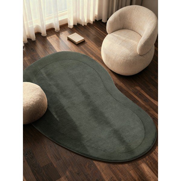 Tumši zaļš ar rokām darināts paklājs no vilnas maisījuma 125x200 cm Kari Organic – Villeroy&Boch-image-1