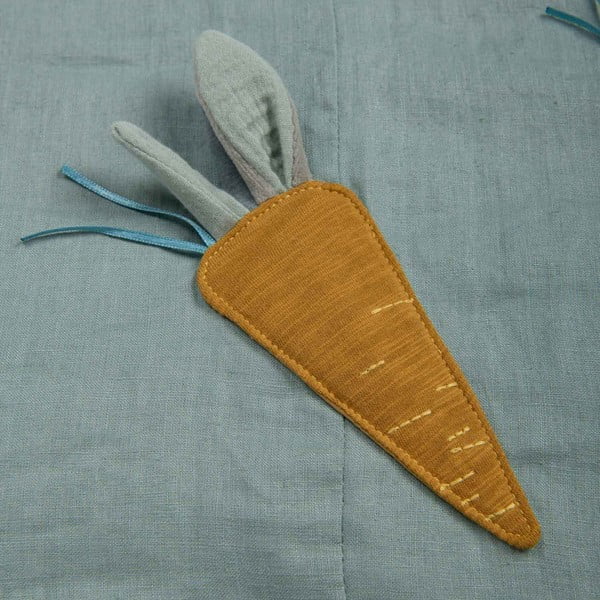 Gaiši zaļš bērnu rotaļu paklājiņš Trois Petits Lapins – Moulin Roty-image-4