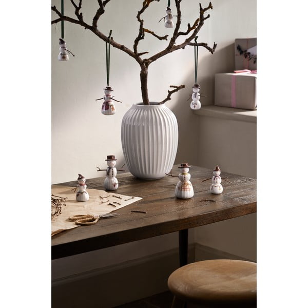 Porcelāna Ziemassvētku figūriņa (augstums 9 cm) Hammershøi Snowwife – Kähler Design-image-2