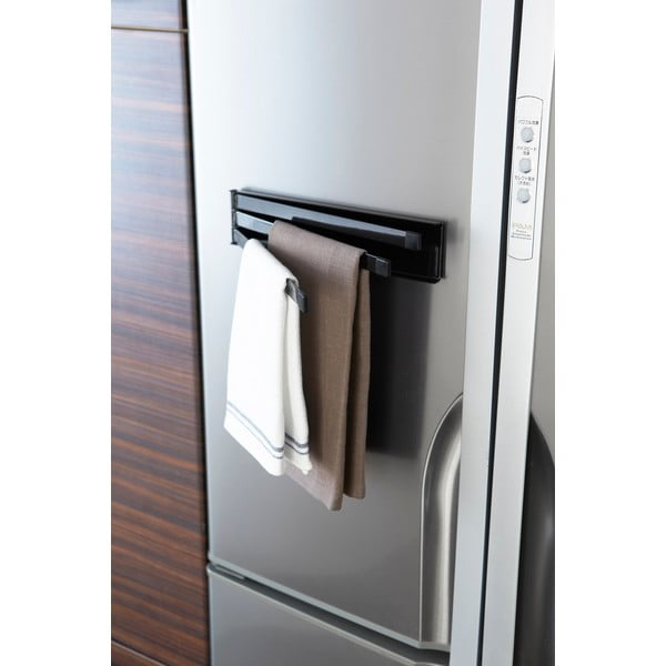 Melns magnētisks nolokāms dvieļu turētājs YAMAZAKI Tower-image-1