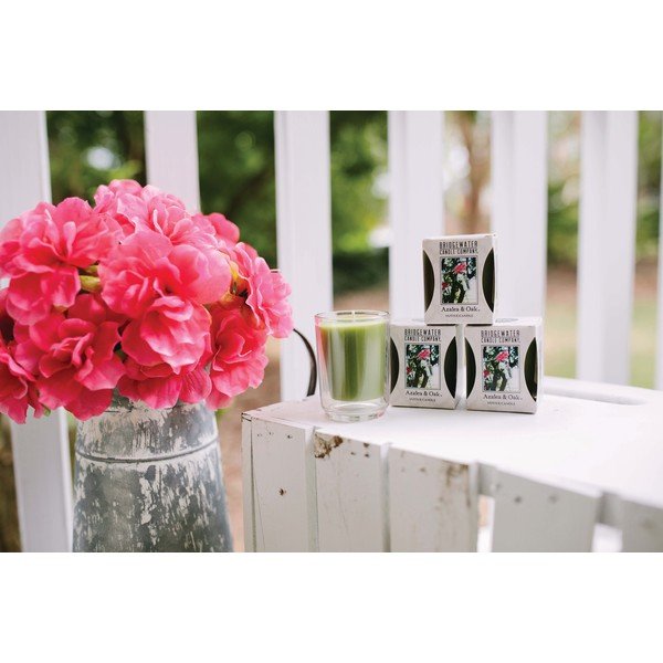 Aromatiskā svece Bridgewater Candle Company Azalea and oak, degšanas laiks 15 stundas-image-1