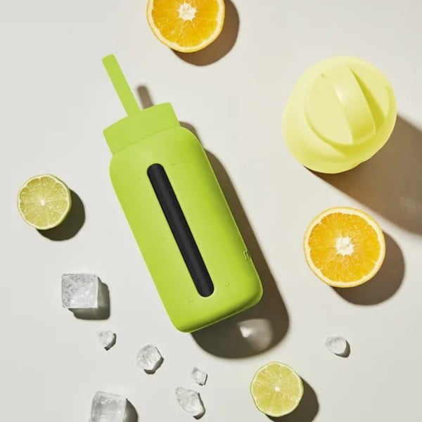 Zaļa pudele ceļojumiem 720 ml Electric Lime – Muuki-image-1