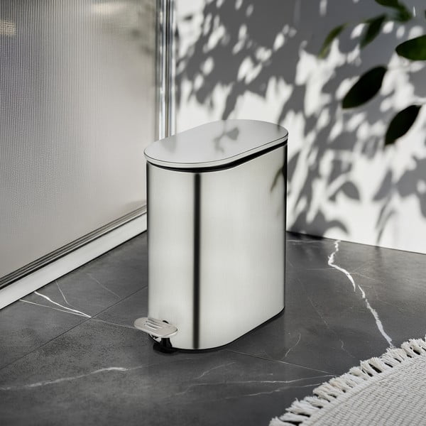 Matētas sudraba krāsas nerūsējošā tērauda atkritumu tvertne ar pedāli 5 l Collungo – Wenko-image-1