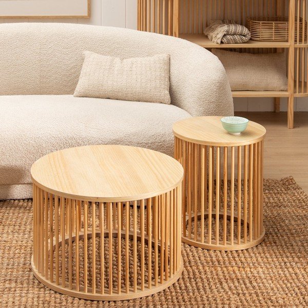 Dabīga toņa apaļš žurnālgaldiņš ar priedes koka imitāciju ø 60 cm Stick – Ixia-image-1