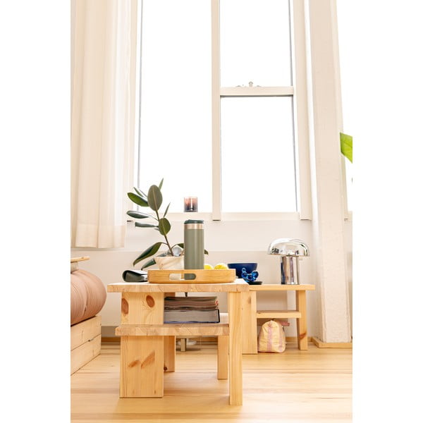 Priedes masīvkoka sānu galdiņš 34x45 cm Japan – Karup Design-image-4