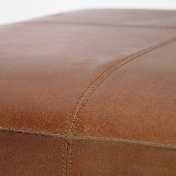 Konjaka brūns ādas kāju soliņš Kave Home Cesia-image-2