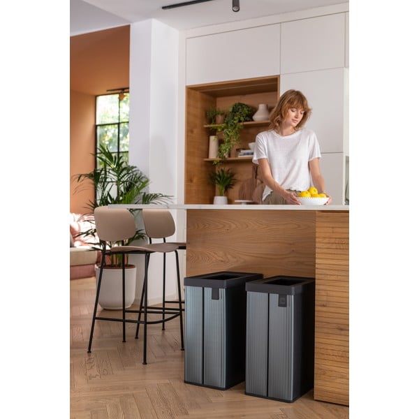 Zila atkritumu šķirošanas atkritumu tvertne no pārstrādātas plastmasas 54 l Verto Recycle – Curver-image-1