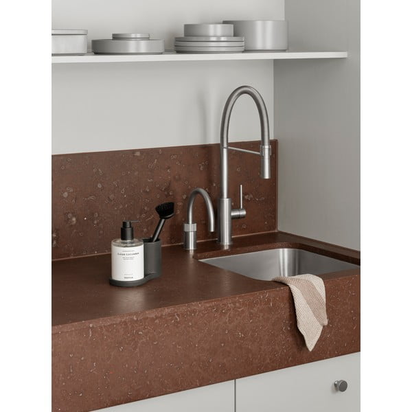 Melns māla mazgāšanas līdzekļu turētājs Piro – Blomus-image-1