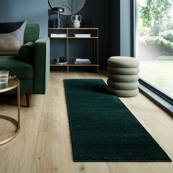Tumši zaļš celiņa paklājs no pārstrādātas šķiedras 60x230 cm Sheen – Flair Rugs-image-1