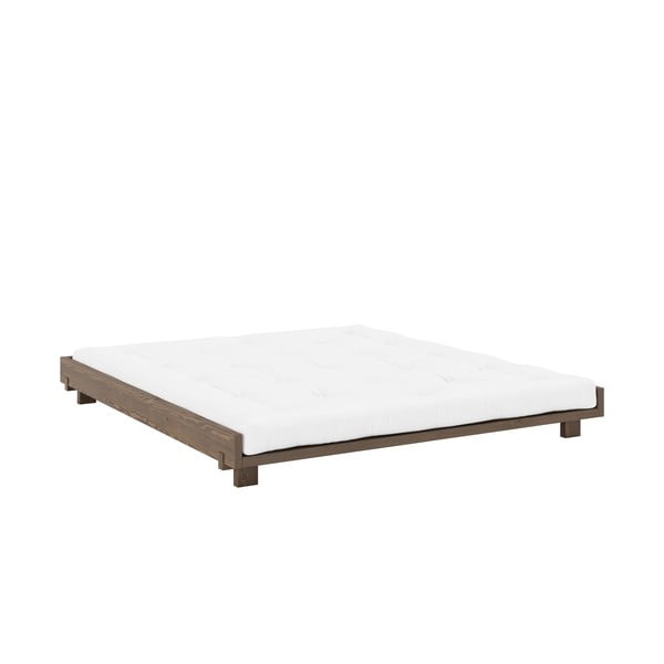 Brūna priedes masīvkoka divvietīga gulta ar redelēm 180x200 cm Social – Karup Design-image-3