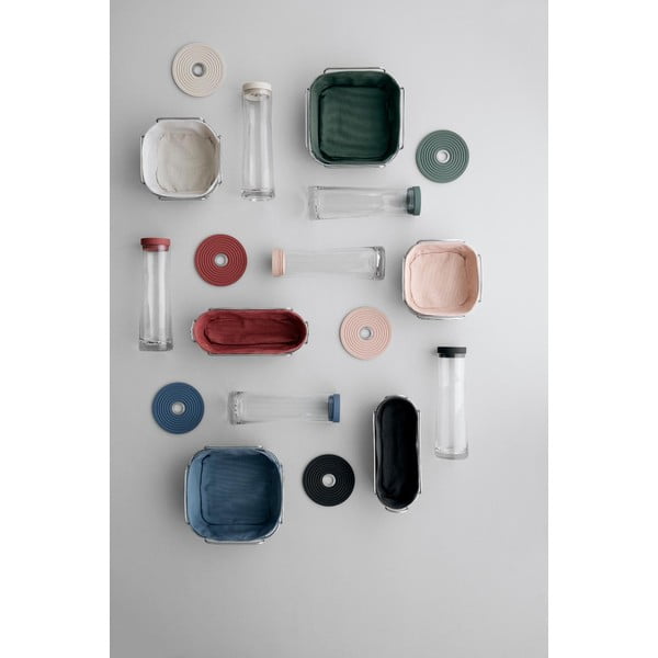 Stikla ūdens karafe ar bēšas krāsas silikona vāku Blomus Aqua, 1 l-image-1