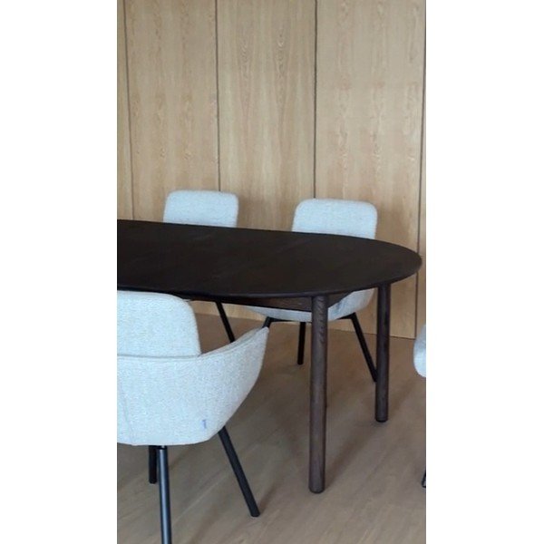 Ozola masīvkoka apaļš izvelkams ēdamgalds ø 120 cm Derrymore – Rowico-image-3
