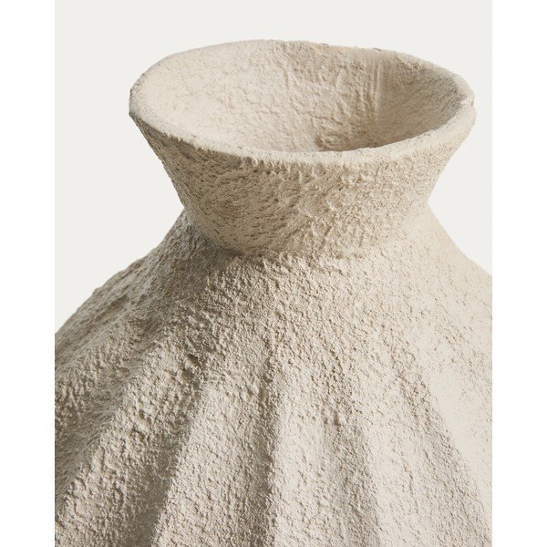 Krēmkrāsas rokām darināta/augsta vāze no papjēmašē (augstums 46,5 cm) Arquena – Kave Home-image-4