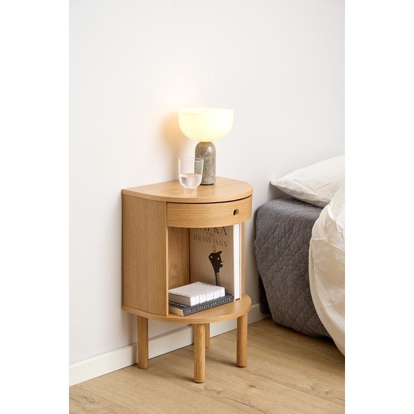 Gaiša dabīga toņa naktsskapītis ar ozolkoka imitāciju Paron – Actona-image-1